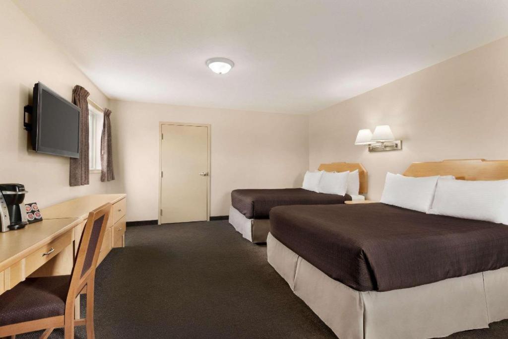 Thriftlodge Moose Jaw Dış mekan fotoğraf
