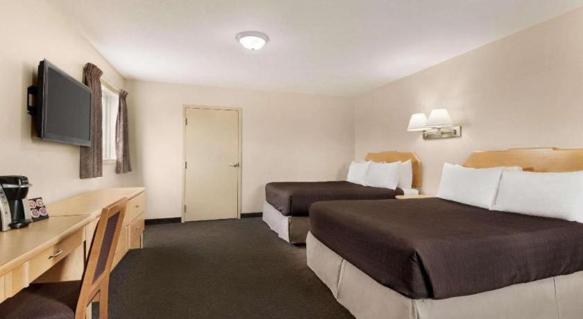Thriftlodge Moose Jaw Dış mekan fotoğraf