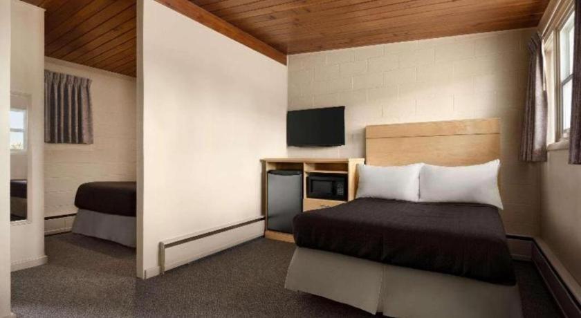 Thriftlodge Moose Jaw Dış mekan fotoğraf